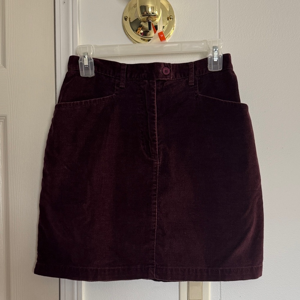 Vintage 90s Corduroy Mini Skirt – Petite Size 6 – Made in Hong Kong